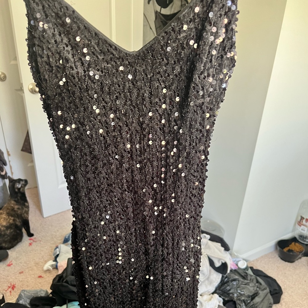Black prom dress